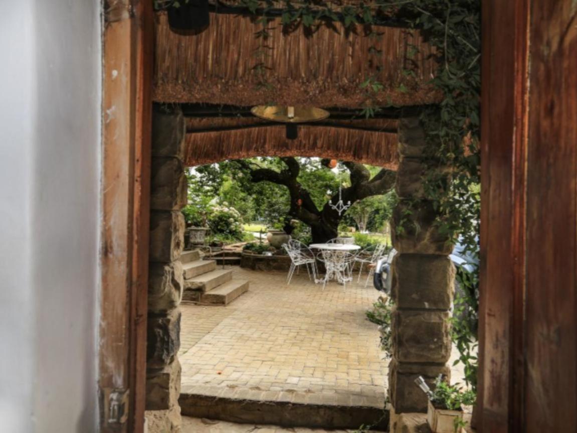 The Green Acorn Guest House Ficksburg Exterior photo